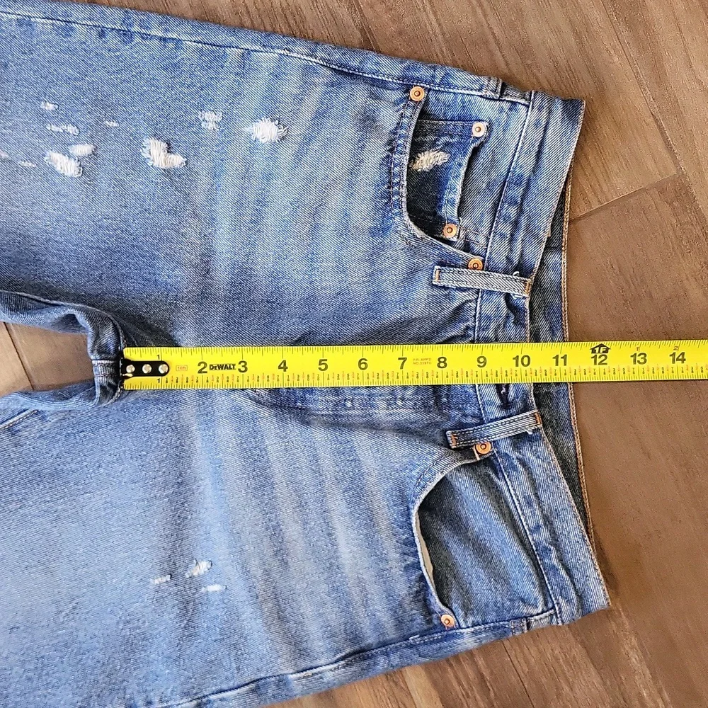 Levi's 501 Distressed Med Blue Wash Button Fly Distressed Straight Leg Jeans, 26 - Picture 3 of 12